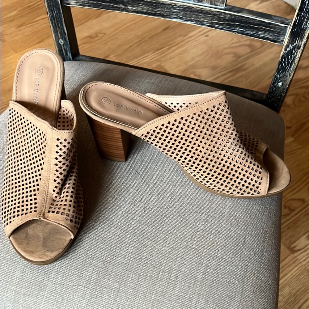 Top Moda Women's Beige Heeled Sandals